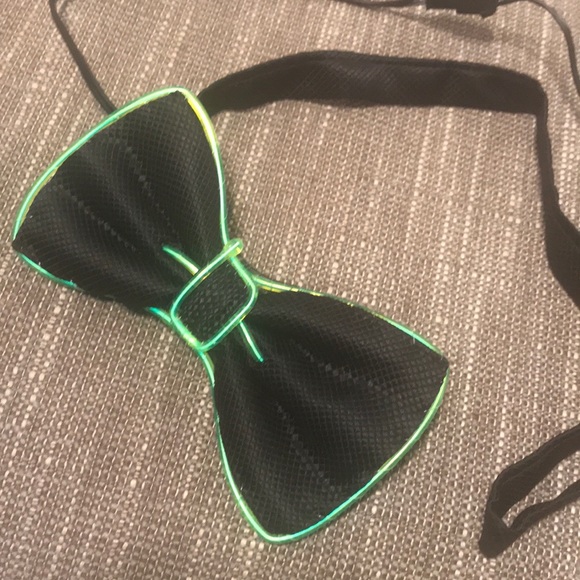 LED bow tie - Picture 4 of 8